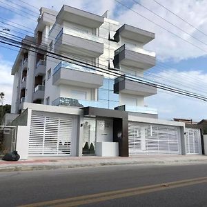 Santinho Beach Residence